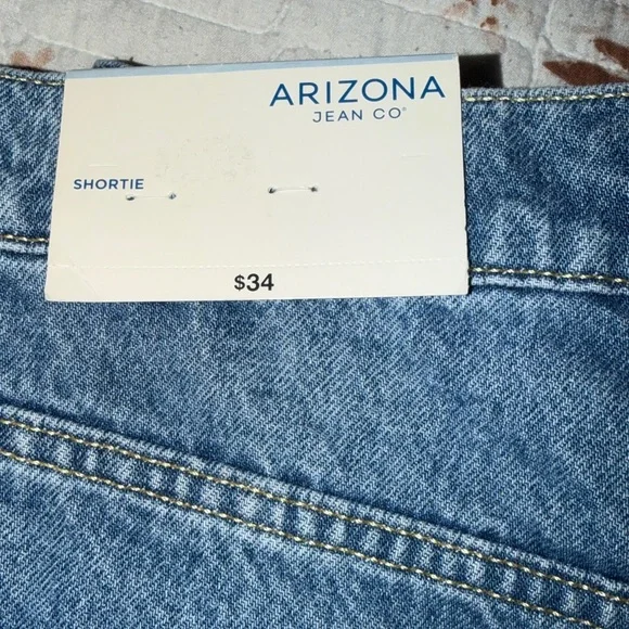 Arizona Jean Company Women's Distressed Blue Jean Shorts - Picture 6 of 6